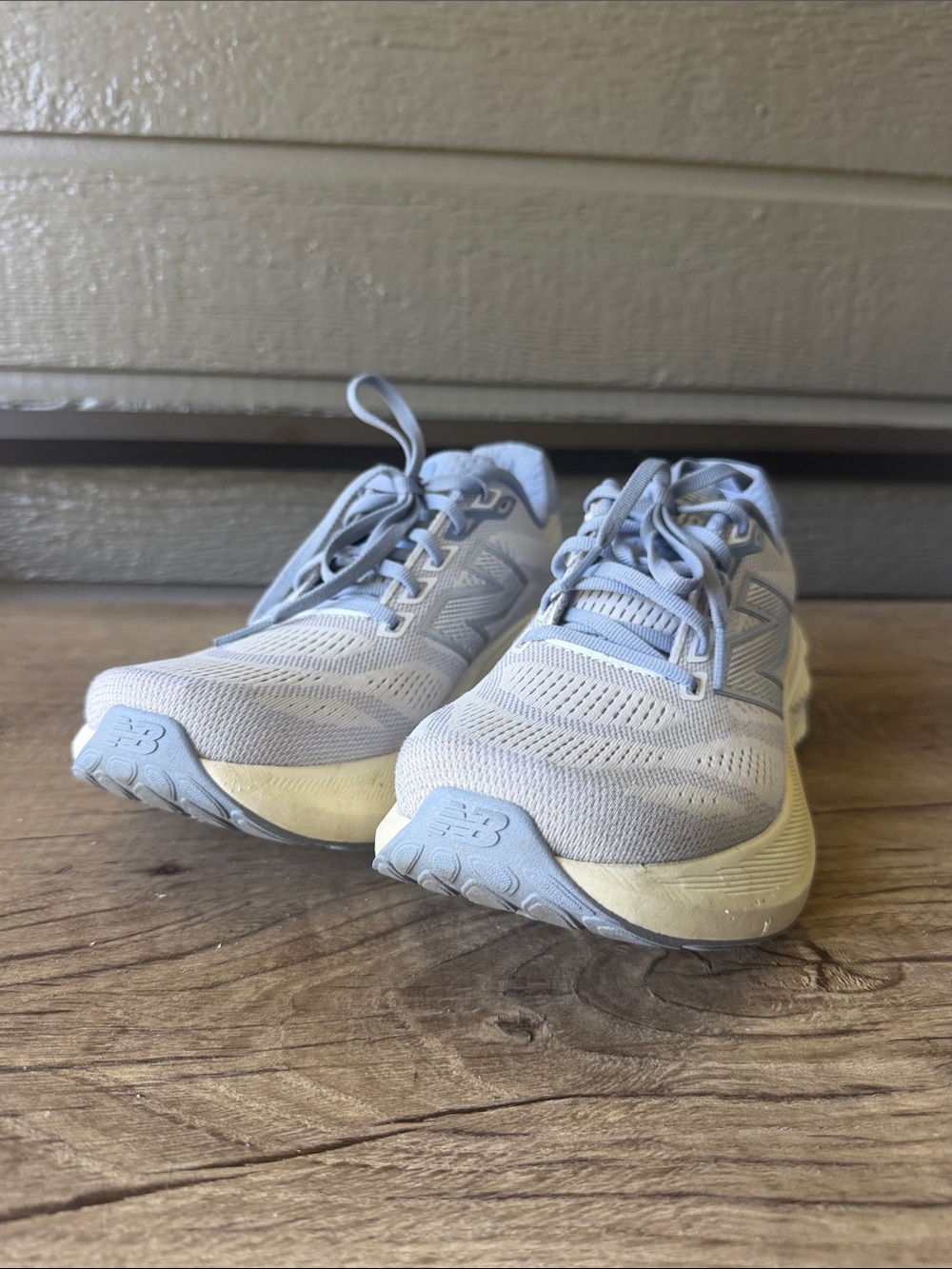 New Balance Women's Pale Blue Running Shoes - Cushioned Trainer size 9.5 - Picture 5 of 9